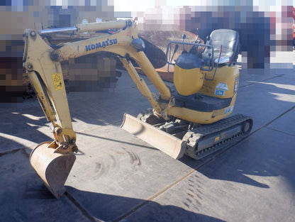 【SOLD OUT】Komatsu PC10MR-2