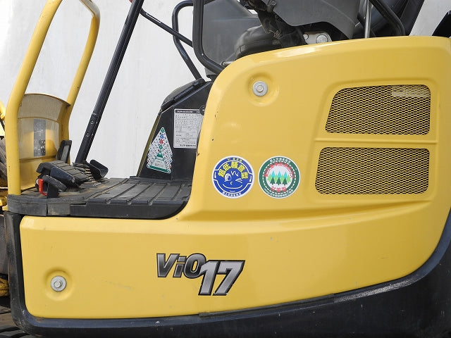 Yanmar Vio17