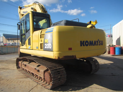 Komatsu PC200-8N1