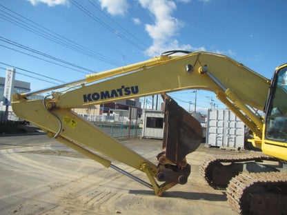 Komatsu PC200-8N1